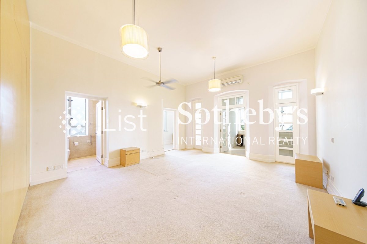 No. 26 Severn Road 施勳道26號 | Master Bedroom