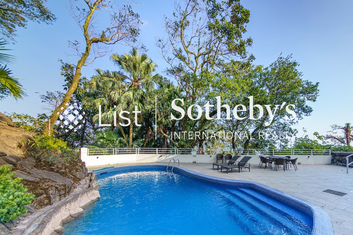 No. 26 Severn Road 施勳道26號 | Private Swimming Pool