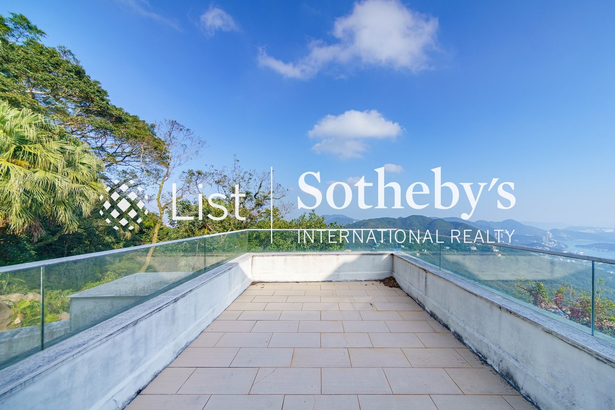 No. 26 Severn Road 施勳道26號 | Balcony of the bedroom