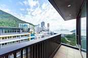 7 South Bay Close 南灣坊7號 | Balcony off Living and Dining Room