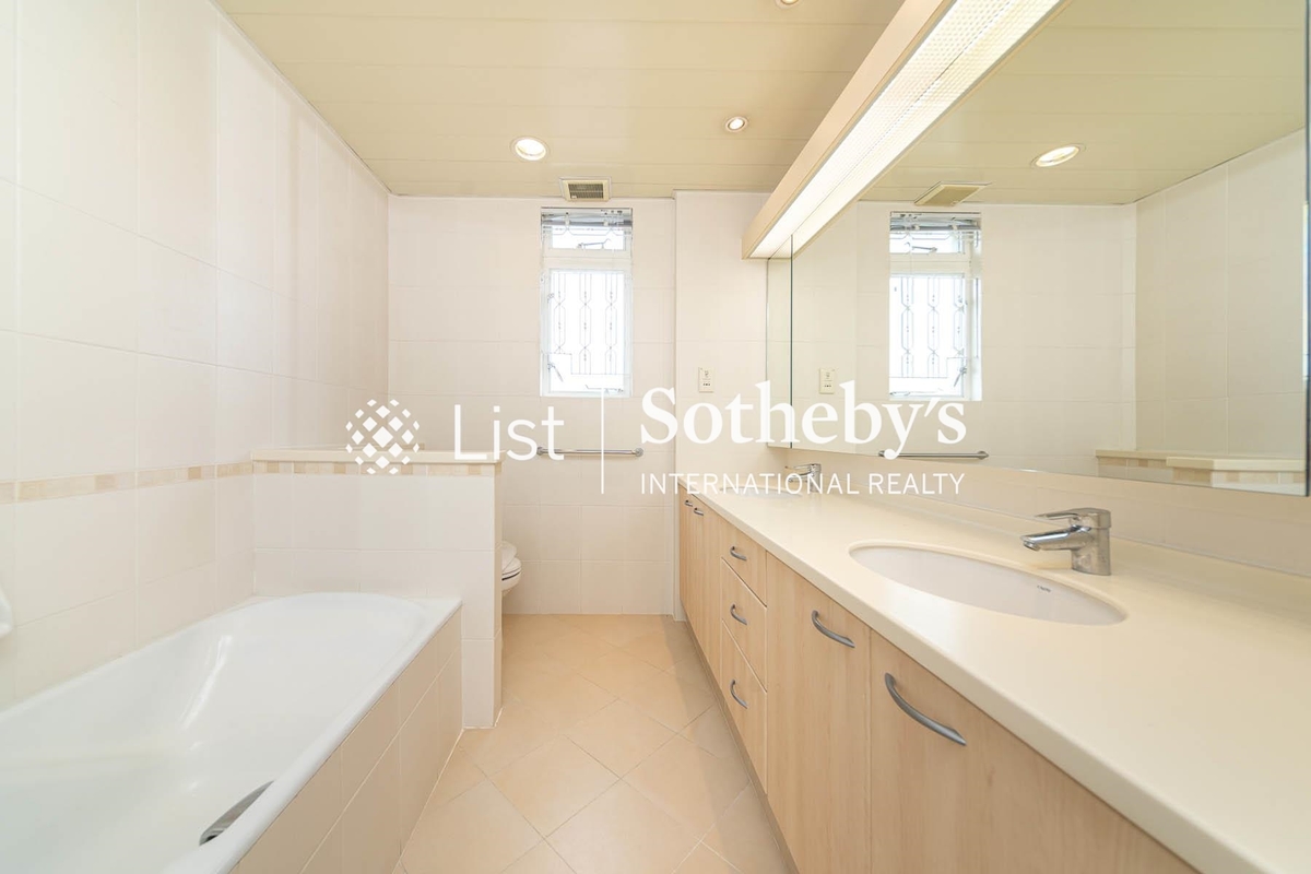 Ridgeway Ridgeway | Master Bathroom