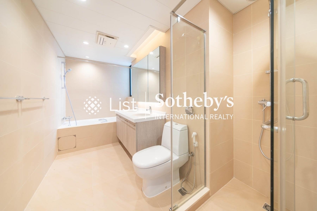 Cloudlands 雲嶺山莊 | Master Bathroom