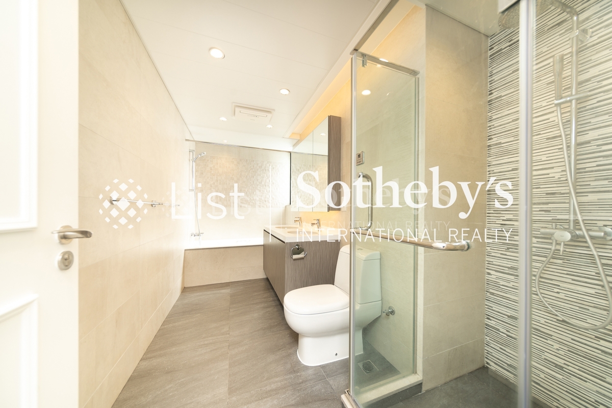 Cloudlands 雲嶺山莊 | Master Bathroom