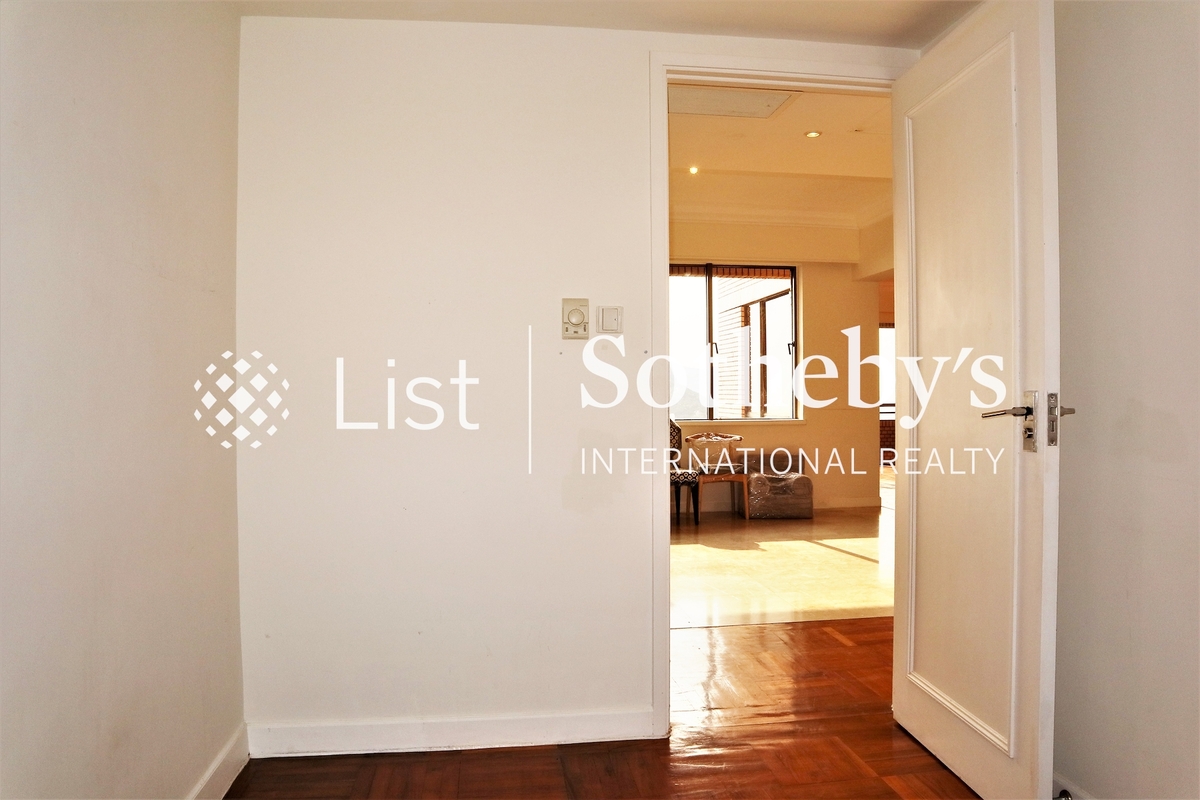 Hong Kong Parkview 陽明山莊 | Fourth Bedroom