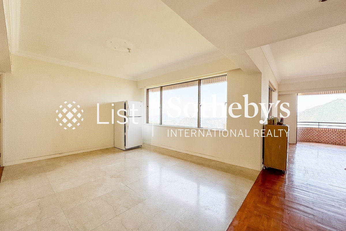 Hong Kong Parkview 阳明山庄 | Living and Dining Room