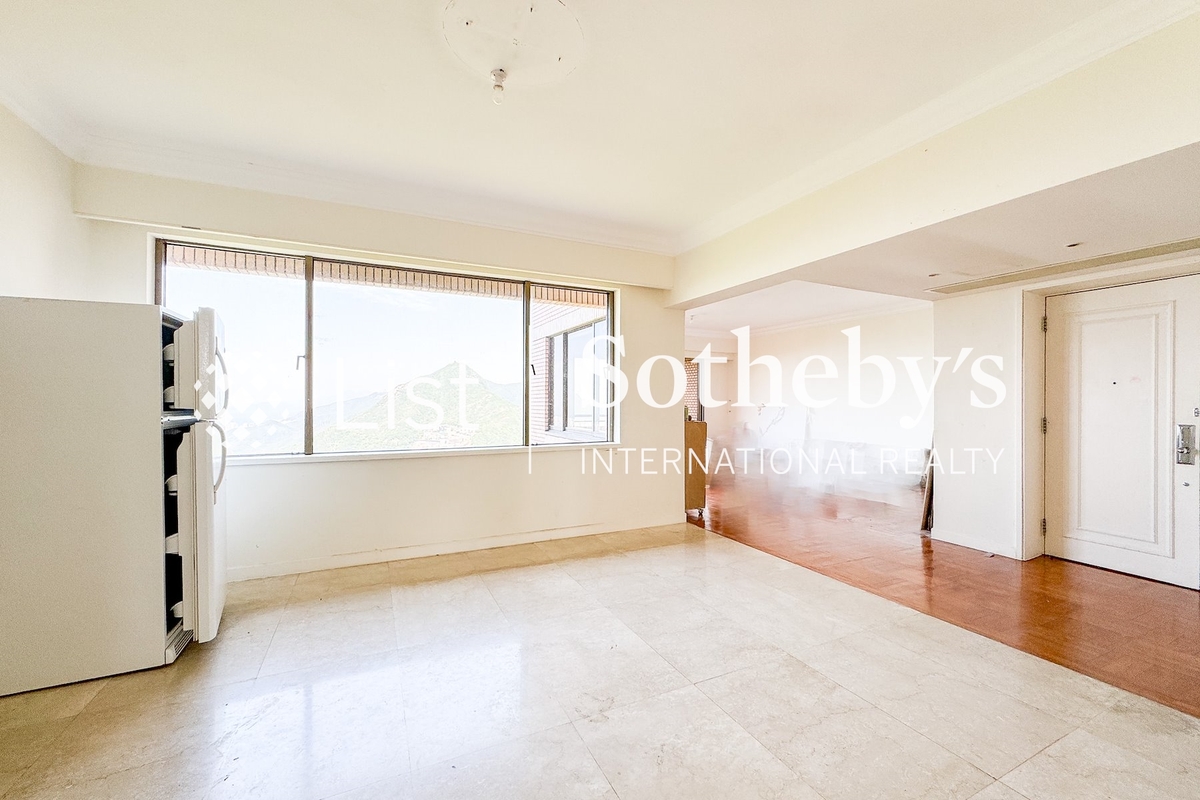 Hong Kong Parkview 阳明山庄 | Living and Dining Room