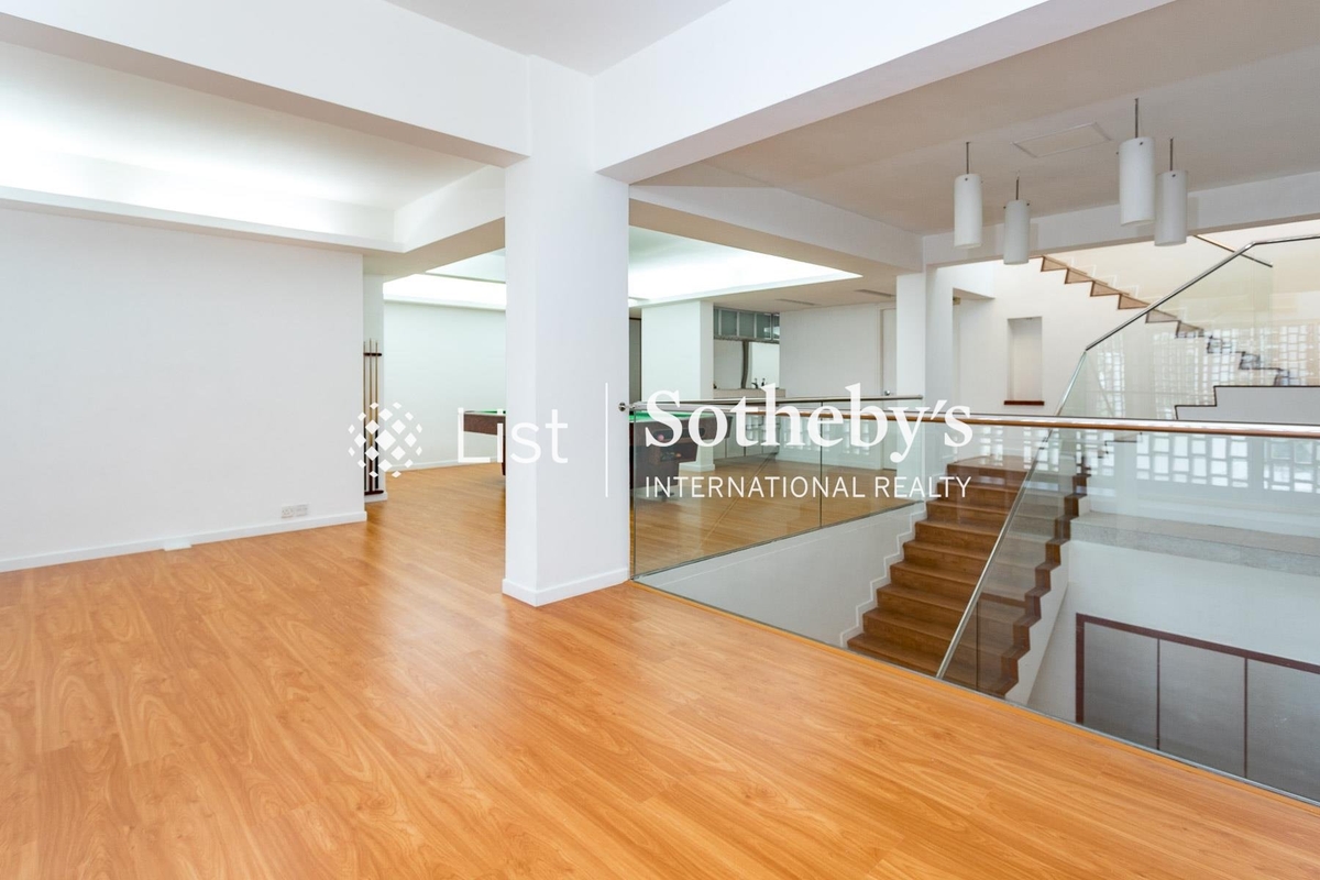 No. 12 Boyce Road 布思道12號 | Family Room