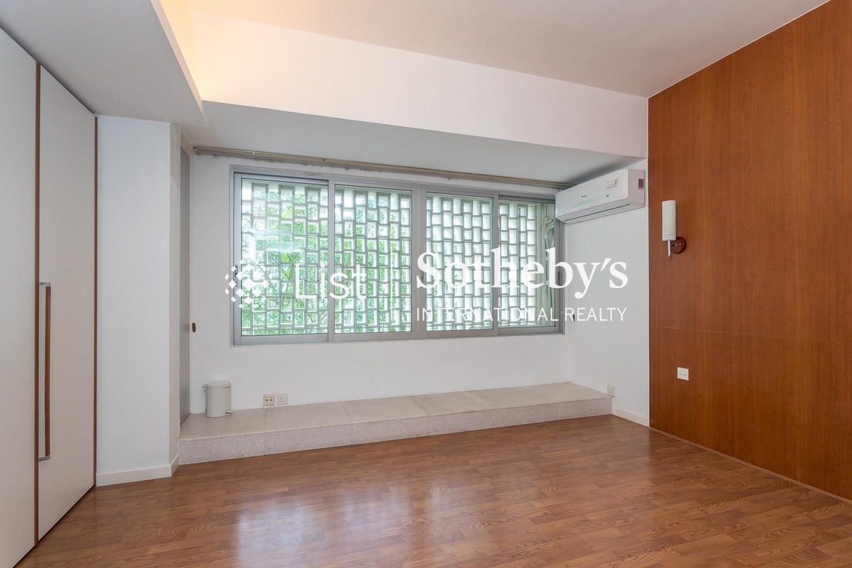 No. 12 Boyce Road 布思道12號 | Second En-suite Bedroom