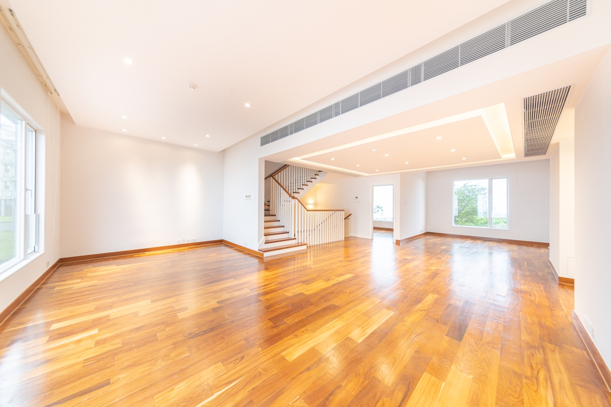 Highlands 高雲山莊 | Living and Dining Room