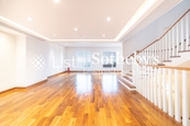 Highlands 高雲山莊 | Living and Dining Room