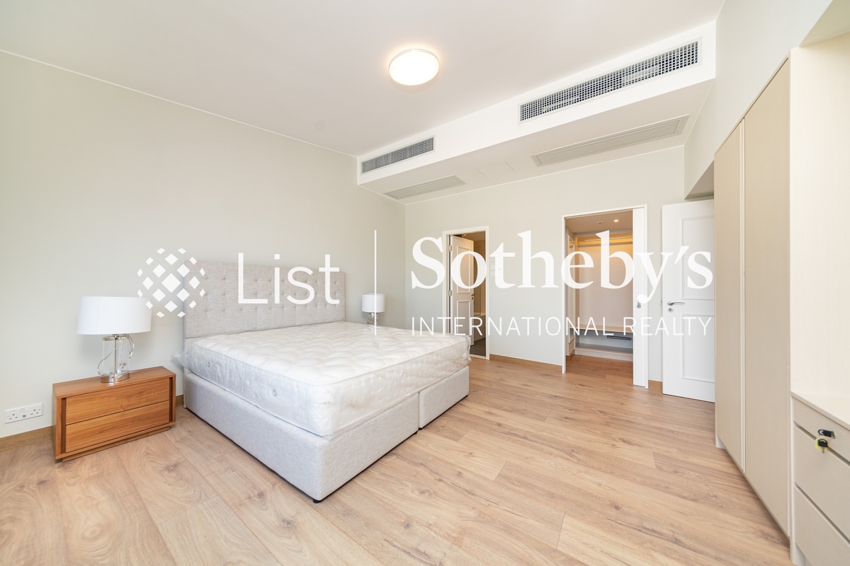 Mayfield Mayfield | Master Bedroom