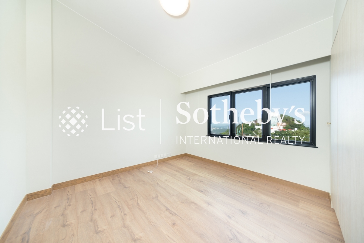 Mayfield Mayfield | Fourth Bedroom