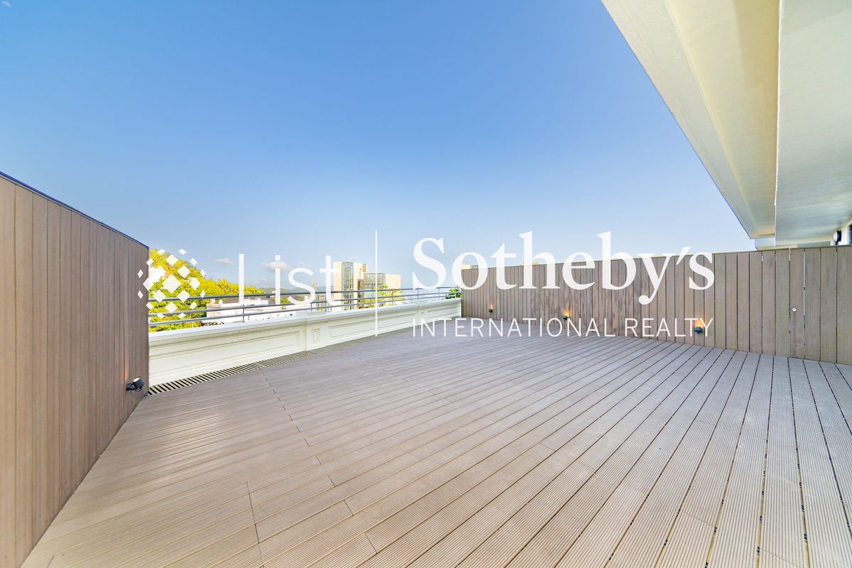 Mayfield Mayfield | Private Terrace off Foyer