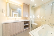 Mayfield Mayfield | Second En-suite Bathroom