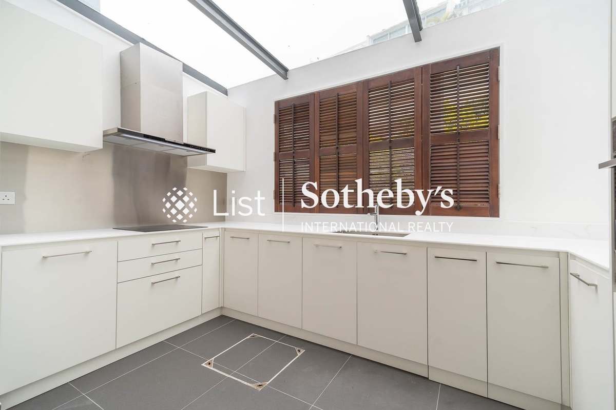 Silverstrand Garden 銀線灣別墅 | Kitchen