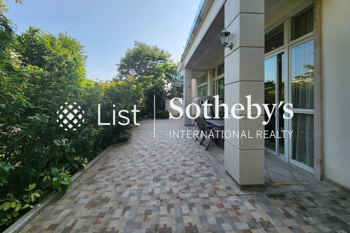 Botanica Bay Botanica Bay | Private Garden off Living and Dining Room