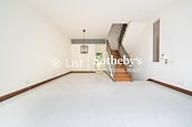 Royal Bay 御濤灣 | Living and Dining Room