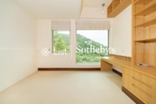 Royal Bay 御濤灣 | Third En-suite Bedroom