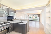 No. 76 Morrison Hill Road 摩利臣山道76號 | Living and Dining Room