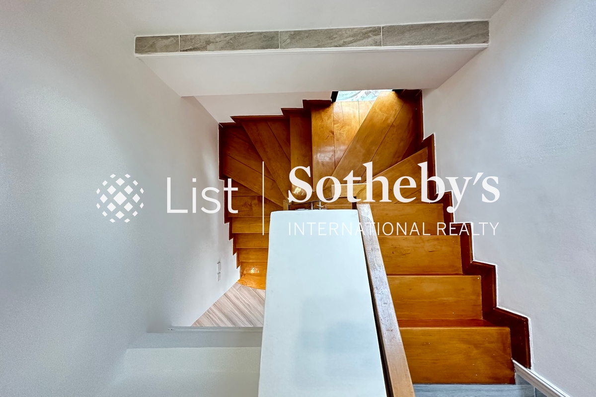 Wilton Place 蔚庭軒 | Internal Staircase