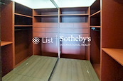 Wilton Place 蔚庭軒 | Walk-in Closet in Master Bedroom