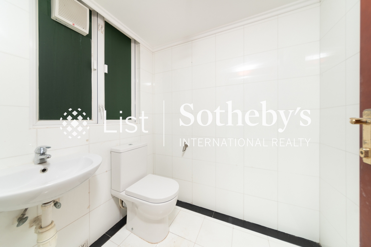 Villa Cecil Phase 3 趙苑3期 | Guest Bathroom