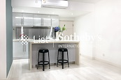 Golden Valley Mansion 金谷大廈 | Living and Dining Room