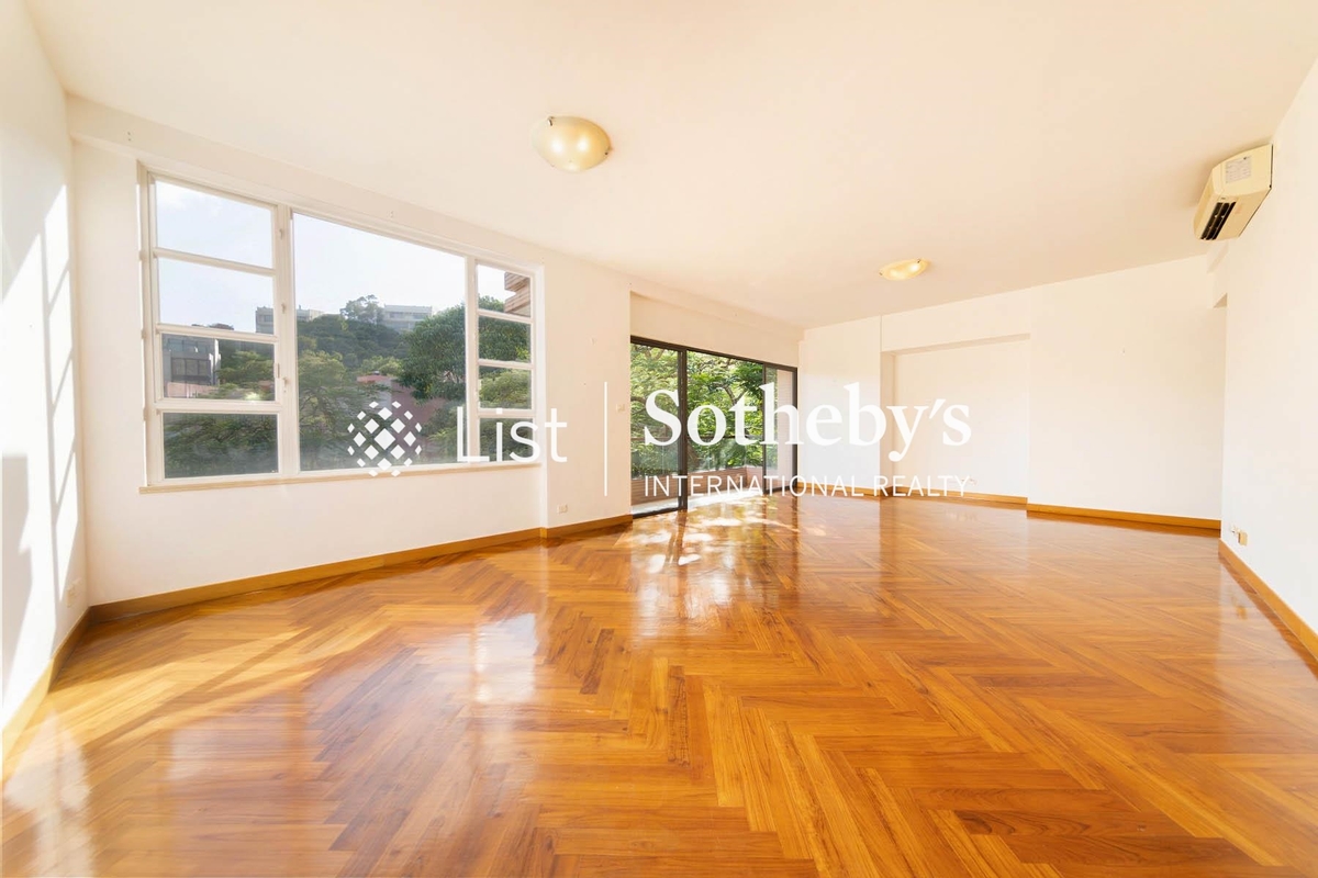 Ho's Villa 松竹苑 | Living and Dining Room