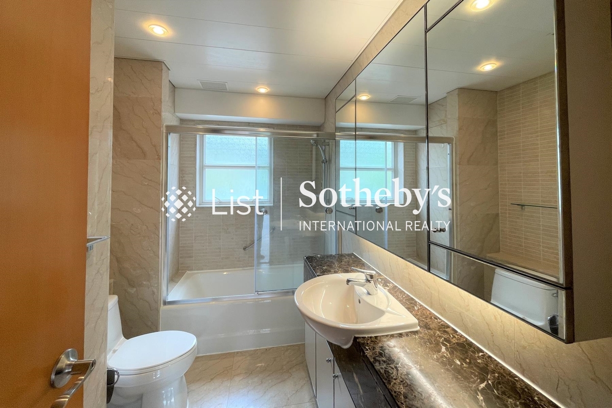 Ho's Villa 松竹苑 | Guest Bathroom