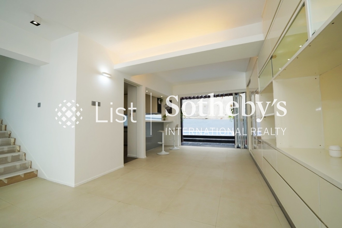 Little Palm Villa 棕林别墅 | Living and Dining Room