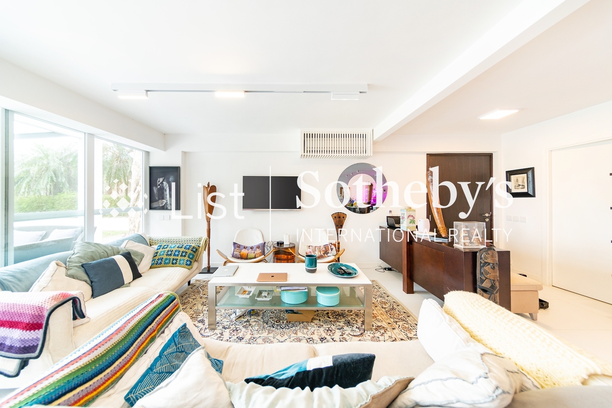 Sheung Sze Wan 相思湾 | Living and Dining Room