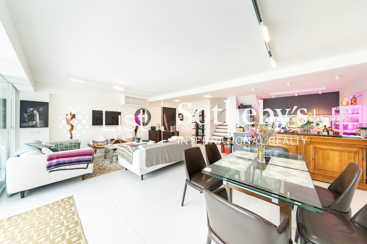 Sheung Sze Wan 相思湾 | Living and Dining Room