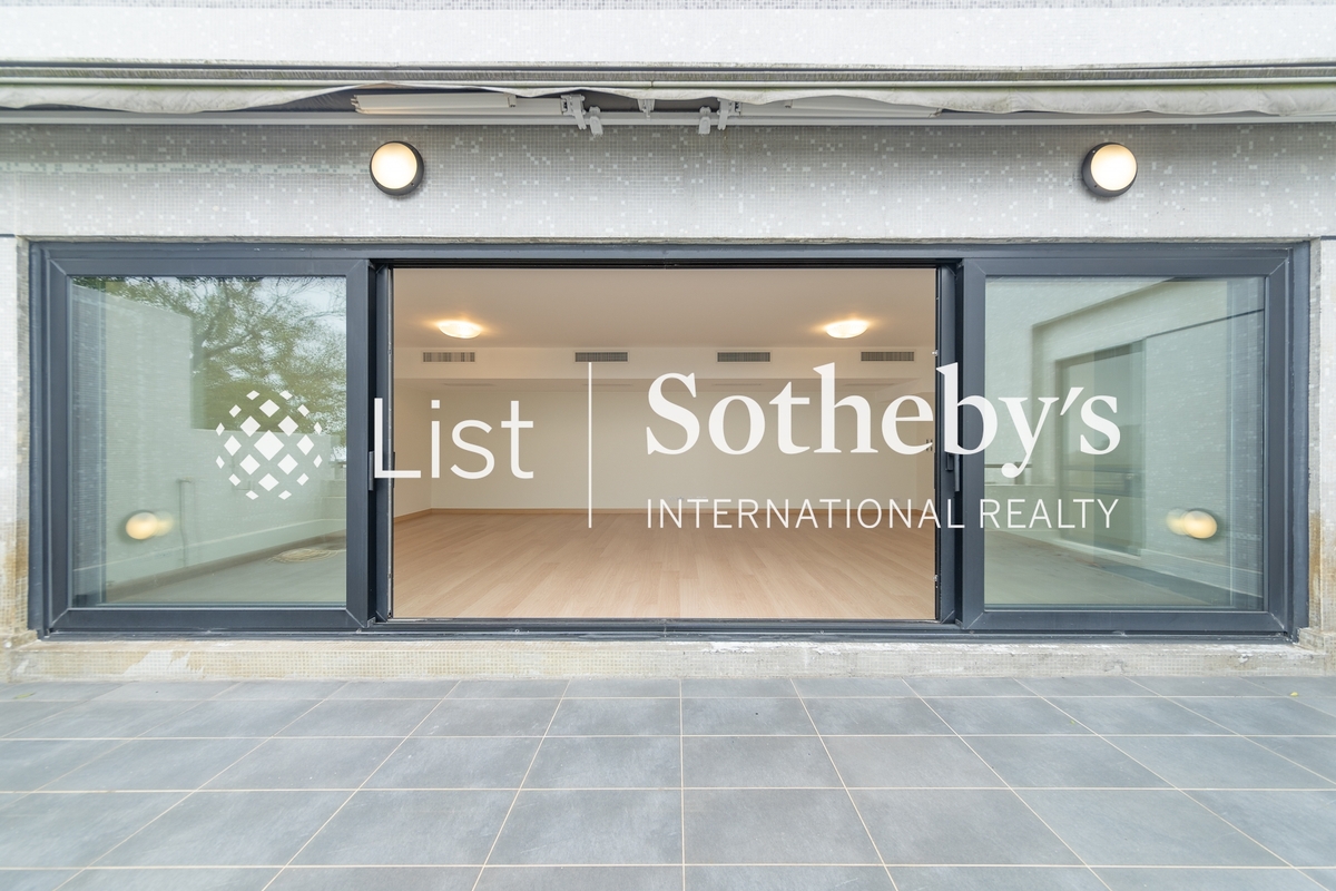 Galesend 百祿徑6號 | Living and Dining Room