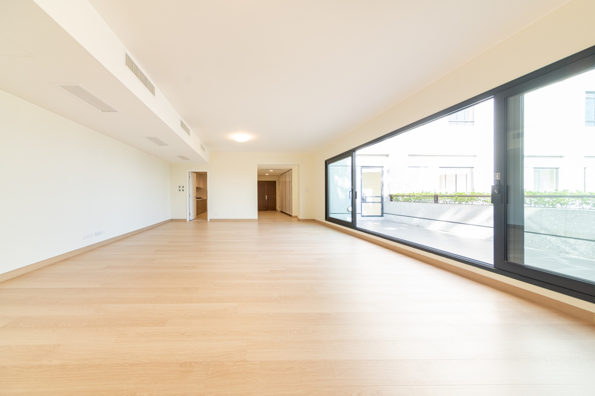 Galesend 百祿徑6號 | Living and Dining Room