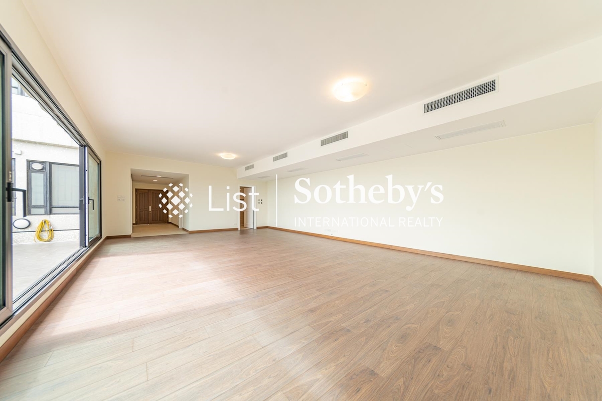 Galesend 百祿徑6號 | Living and Dining Room