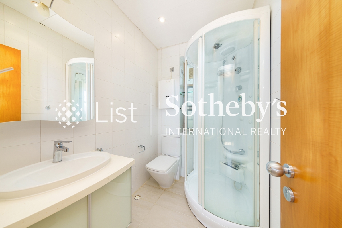 Chu Wan 岫云 | Second En-suite Bathroom