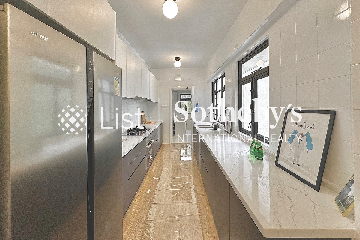 Repulse Bay Apartments 浅水湾花园大厦 | Kitchen