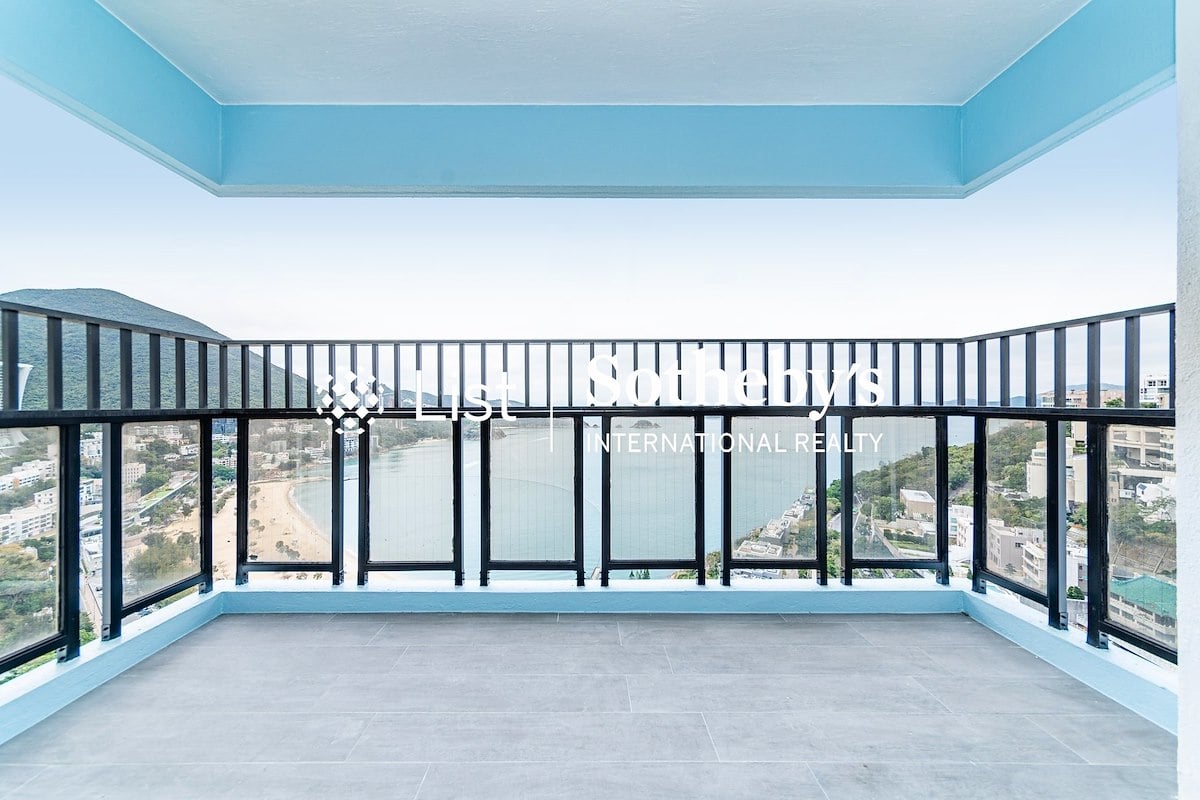 Repulse Bay Apartments 浅水湾花园大厦 | Balcony off Living and Dining Room