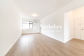 Repulse Bay Apartments 浅水湾花园大厦 | Living and Dining Room