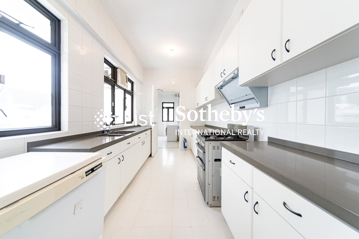 Repulse Bay Apartments 淺水灣花園大廈 | Kitchen