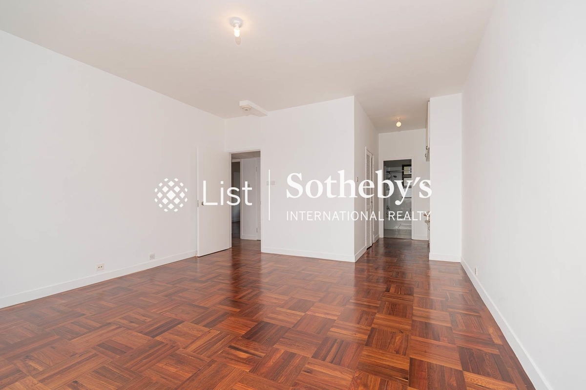 Repulse Bay Apartments 淺水灣花園大廈 | Master Bedroom