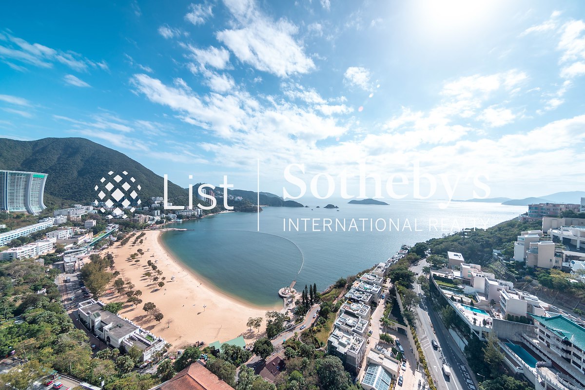 Repulse Bay Apartments 淺水灣花園大廈 | View from Living and Dining Room