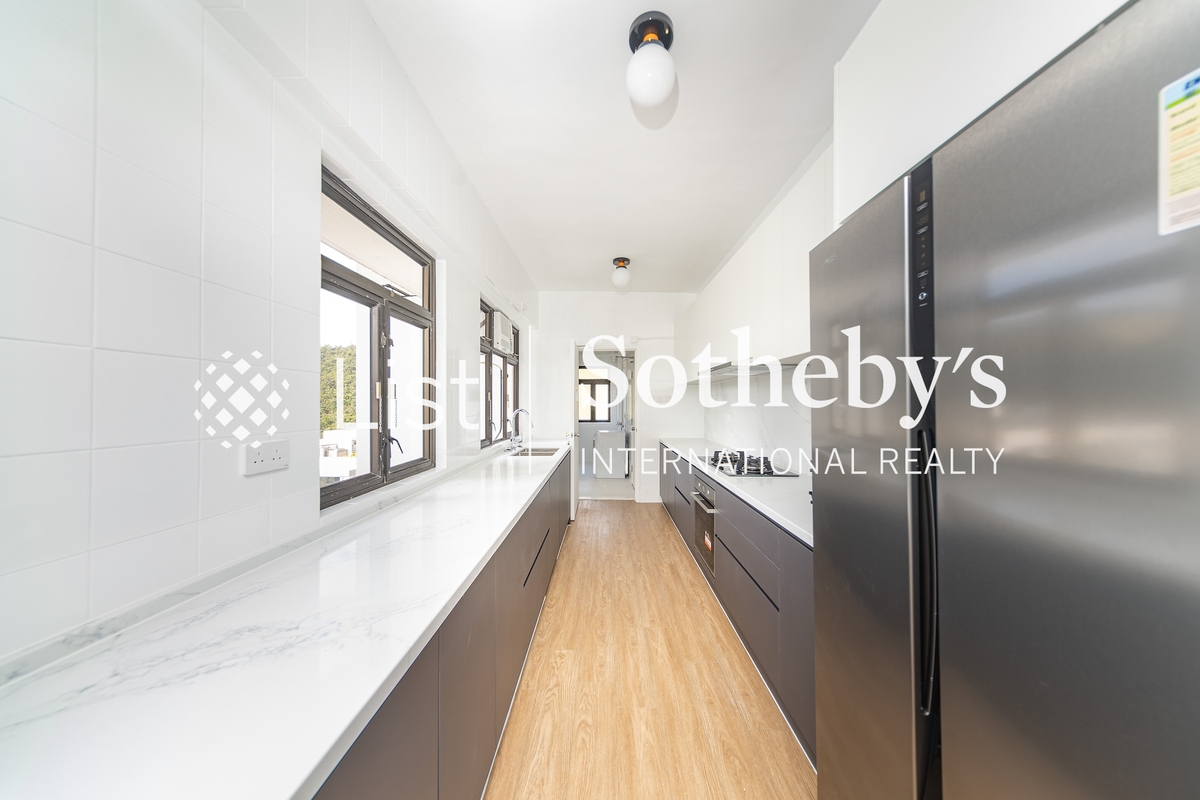 Repulse Bay Apartments 浅水湾花园大厦 | Kitchen