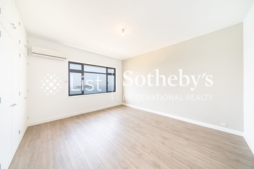 Repulse Bay Apartments 淺水灣花園大廈 | 