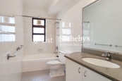 Repulse Bay Apartments 淺水灣花園大廈 | Guest Bathroom