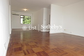 Repulse Bay Apartments 淺水灣花園大廈 | Living and Dining Room