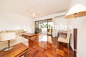 Repulse Bay Apartments 淺水灣花園大廈 | Living and Dining Room