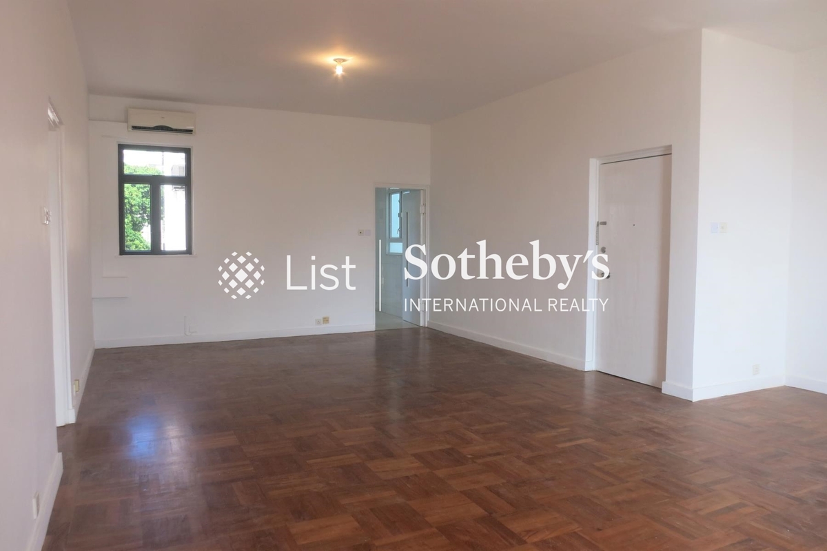 Vista Horizon 舂磡角道68-70號 | Living and Dining Room