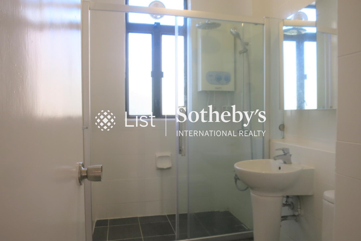 Vista Horizon 舂磡角道68-70號 | Guest Bathroom