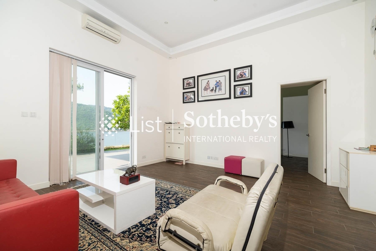 Discovery Bay Phase 3 Headland Village Seabee Lane 愉景灣 3期 蔚陽海蜂徑 | Family Room